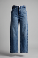 Women's Light Blue High Rise Straight Mom Jeans - Relaxed