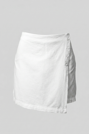 #WHITE
