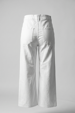 #WHITE