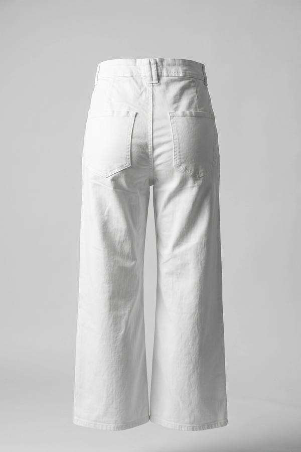 #WHITE