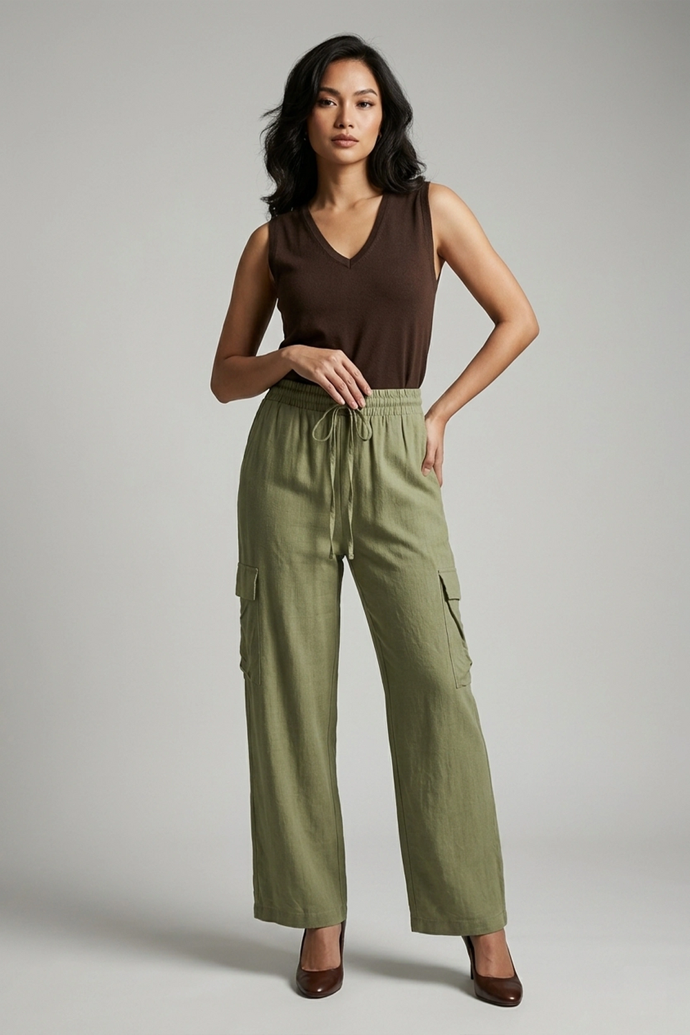 Women’s Soft Linen Cargo Trousers with Gartered Waist