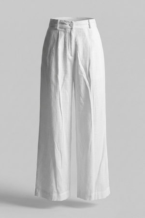 #WHITE