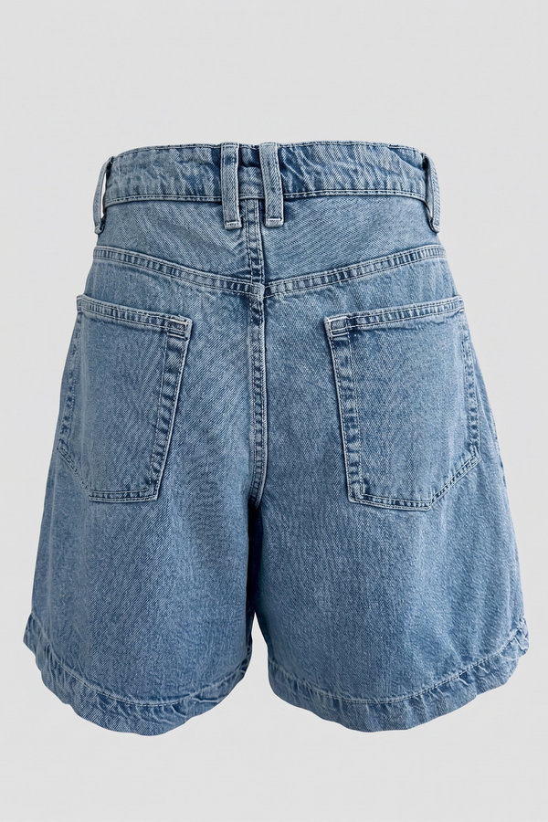Women's Light Blue High Rise Pleated Denim Shorts - Relaxed