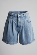 Women's Light Blue High Rise Pleated Denim Shorts - Relaxed